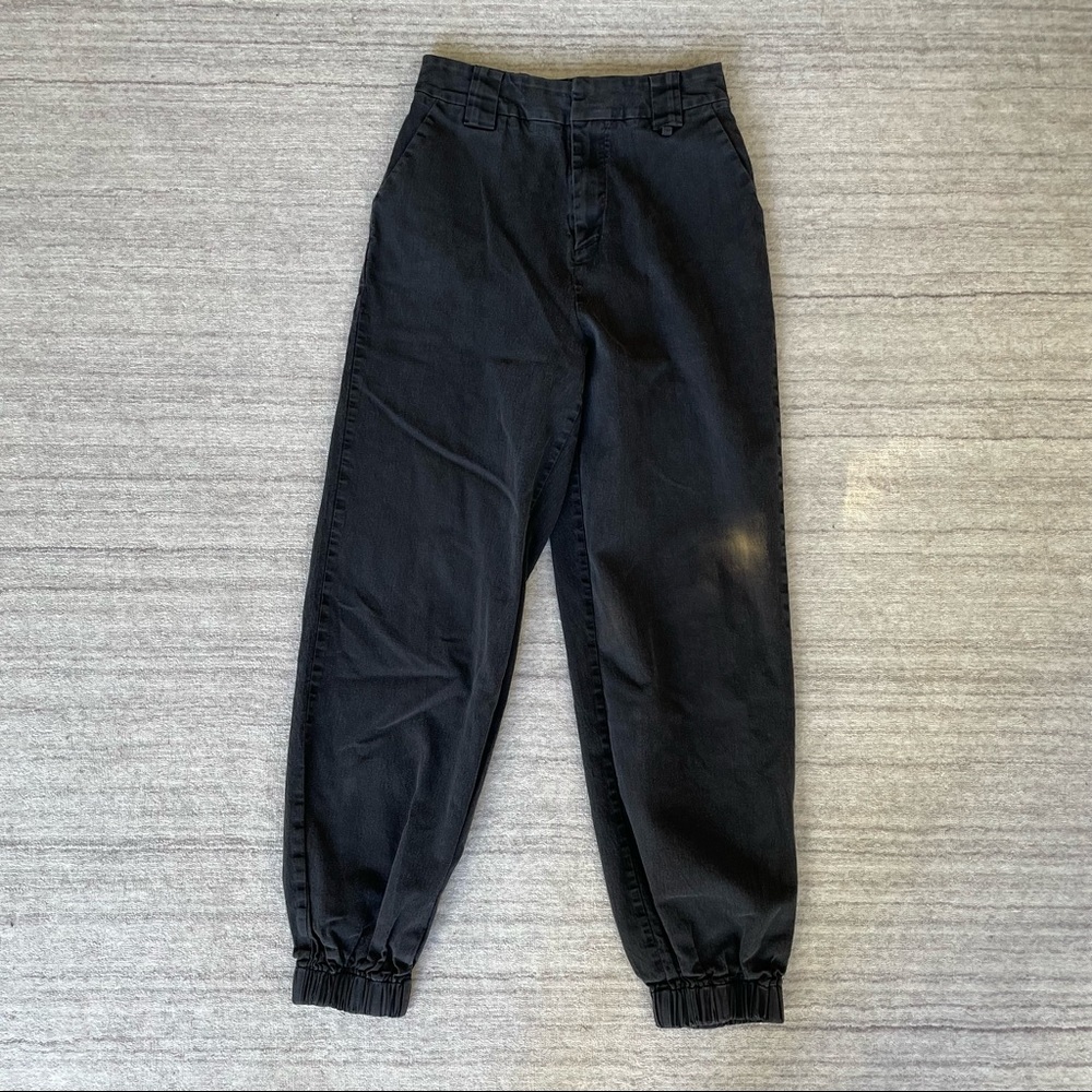 I am gia black pants
